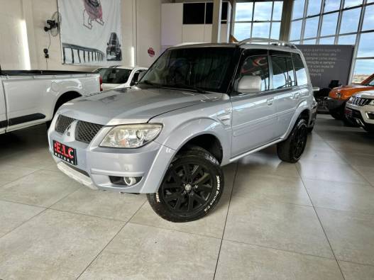 MITSUBISHI - PAJERO TR4 - 2010/2010 - Prata - R$ 59.900,00