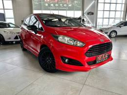 FORD - FIESTA - 2016/2016 - Vermelha - R$ 58.900,00