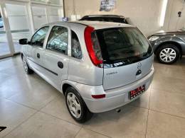 CHEVROLET - CORSA - 2005/2005 - Prata - R$ 25.900,00