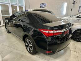 TOYOTA - COROLLA - 2015/2016 - Prata - R$ 86.900,00