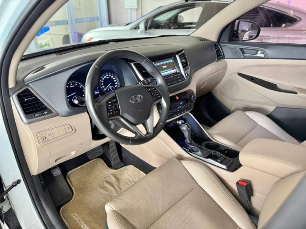 HYUNDAI - TUCSON - 2019/2020 - Branca - R$ 109.900,00