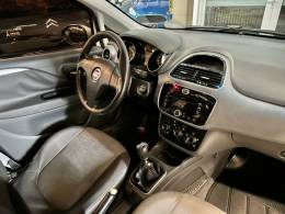 FIAT - PUNTO - 2013/2013 - Branca - R$ 45.900,00