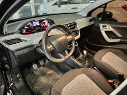 PEUGEOT - 208 - 2013/2014 - Marrom - R$ 38.900,00