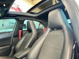 MERCEDES-BENZ - A 250 - 2015/2015 - Prata - R$ 129.900,00