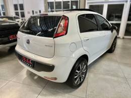 FIAT - PUNTO - 2013/2013 - Branca - R$ 45.900,00