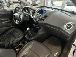 FORD - FIESTA - 2014/2014 - Branca - R$ 49.900,00