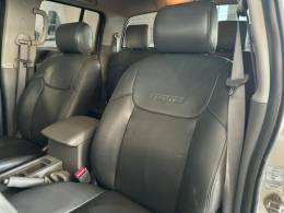 NISSAN - FRONTIER - 2009/2009 - Marrom - R$ 76.900,00