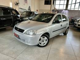 CHEVROLET - CORSA - 2005/2005 - Prata - R$ 25.900,00