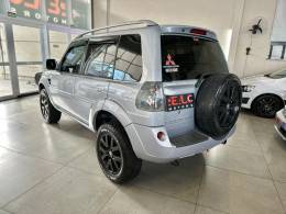 MITSUBISHI - PAJERO TR4 - 2010/2010 - Prata - R$ 59.900,00