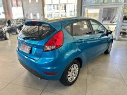 FORD - FIESTA - 2013/2014 - Azul - R$ 44.900,00