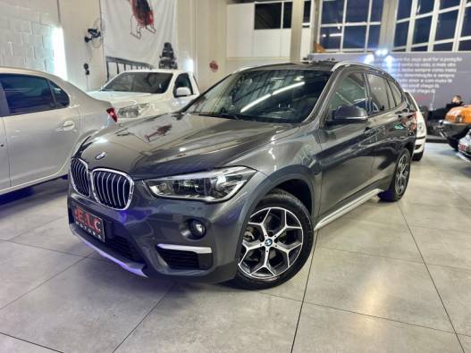 BMW - X1 - 2018/2019 - Cinza - R$ 139.900,00