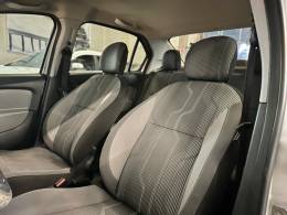 RENAULT - LOGAN - 2015/2016 - Prata - R$ 39.900,00