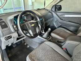 CHEVROLET - S10 - 2013/2013 - Branca - R$ 84.900,00