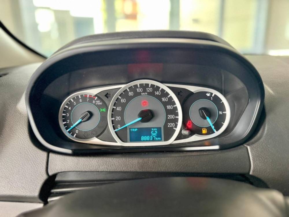 FORD - KA - 2017/2018 - Prata - R$ 44.900,00