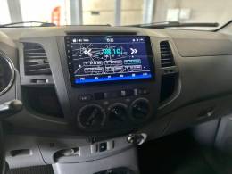 TOYOTA - HILUX - 2010/2010 - Branca - R$ 98.900,00