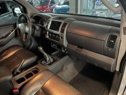NISSAN - FRONTIER - 2014/2015 - Prata - R$ 102.900,00