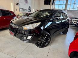 HYUNDAI - IX35 - 2013/2014 - Preta - R$ 71.900,00