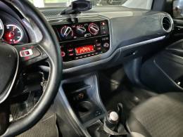 VOLKSWAGEN - UP - 2017/2018 - Preta - R$ 64.900,00
