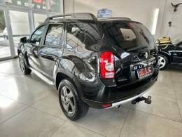 RENAULT - DUSTER - 2014/2015 - Preta - R$ 58.900,00