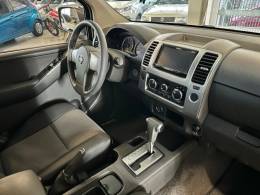 NISSAN - FRONTIER - 2014/2015 - Branca - R$ 112.990,00