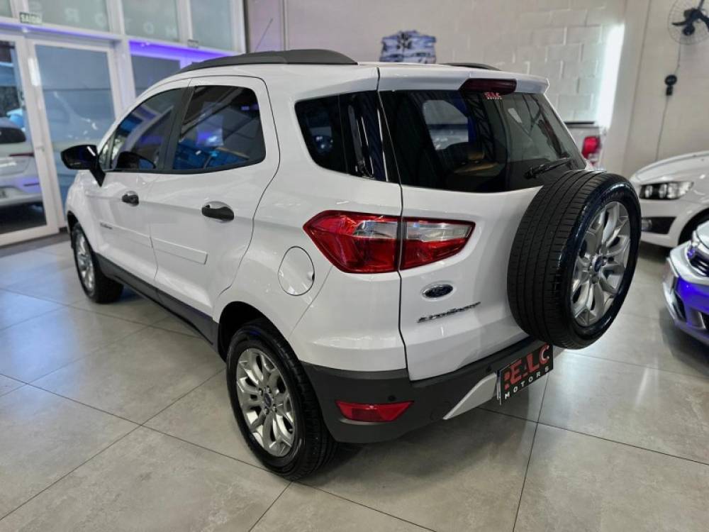 FORD - ECOSPORT - 2013/2014 - Branca - R$ 54.900,00