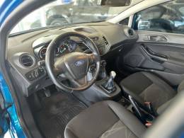 FORD - FIESTA - 2013/2014 - Azul - R$ 42.900,00