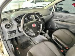 FIAT - PUNTO - 2013/2013 - Branca - R$ 40.900,00