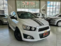 CHEVROLET - SONIC - 2013/2014 - Branca - R$ 43.900,00