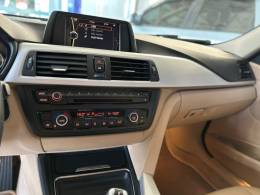 BMW - 320I - 2013/2014 - Branca - R$ 94.900,00