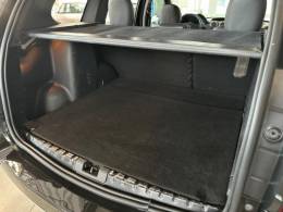 RENAULT - DUSTER - 2014/2015 - Preta - R$ 58.900,00