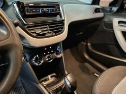 PEUGEOT - 208 - 2013/2014 - Marrom - R$ 38.900,00