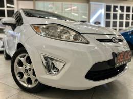 FORD - FIESTA - 2011/2012 - Branca - R$ 40.900,00