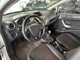 FORD - FIESTA - 2012/2012 - Branca - R$ 39.900,00