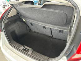 FORD - FIESTA - 2012/2012 - Branca - R$ 39.900,00