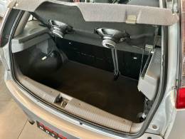 CHEVROLET - CORSA - 2005/2005 - Prata - R$ 25.900,00