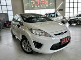 FORD - FIESTA - 2012/2012 - Branca - R$ 39.900,00