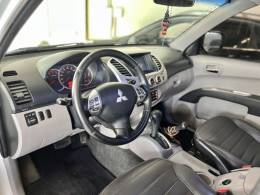 MITSUBISHI - L200 TRITON - 2013/2013 - Branca - R$ 127.900,00