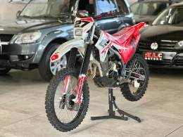 HONDA - CRF 250F - 2021/2022 - Vermelha - R$ 24.900,00