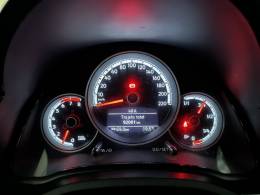 VOLKSWAGEN - UP - 2017/2018 - Preta - R$ 64.900,00
