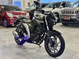 YAMAHA - FAZER - 2022/2023 - Preta - R$ 22.900,00