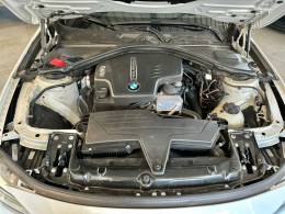 BMW - 320I - 2013/2014 - Branca - R$ 94.900,00