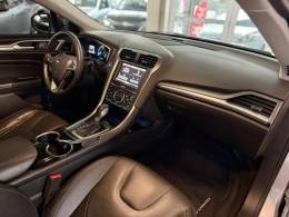 FORD - FUSION - 2014/2015 - Prata - R$ 81.900,00