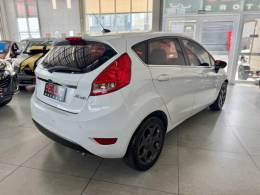 FORD - FIESTA - 2012/2013 - Branca - R$ 43.900,00
