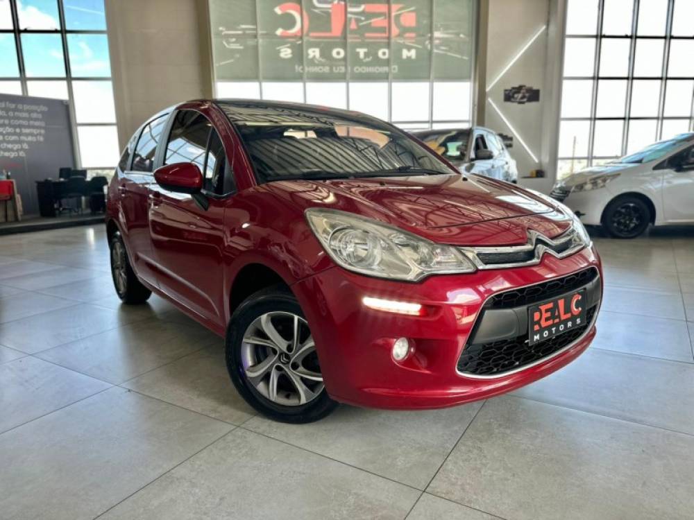 CITROËN - C3 - 2016/2017 - Vermelha - R$ 47.900,00
