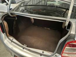 RENAULT - LOGAN - 2015/2016 - Prata - R$ 39.900,00