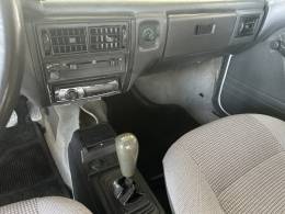 VOLKSWAGEN - GOL - 1993/1994 - Prata - R$ 18.900,00