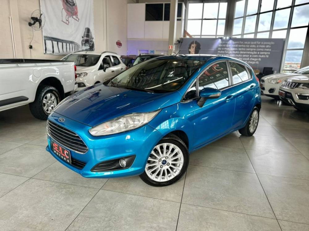 FORD - FIESTA - 2014/2014 - Azul - R$ 48.900,00