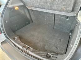 CHEVROLET - TRACKER - 2014/2015 - Branca - R$ 68.900,00