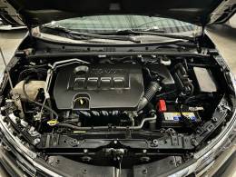TOYOTA - COROLLA - 2015/2016 - Prata - R$ 86.900,00