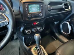 JEEP - RENEGADE - 2015/2016 - Preta - R$ 69.900,00